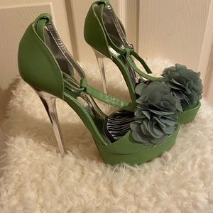 Just fabulous green with silver heels!